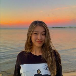 Meet your Posher, Sophia